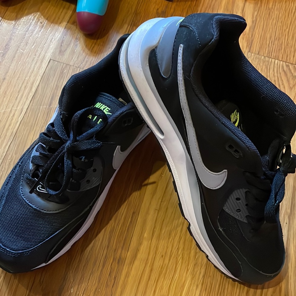 NIKE AIR MAX 7Y